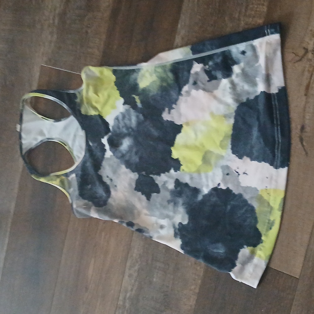 Lululemon‎ tank